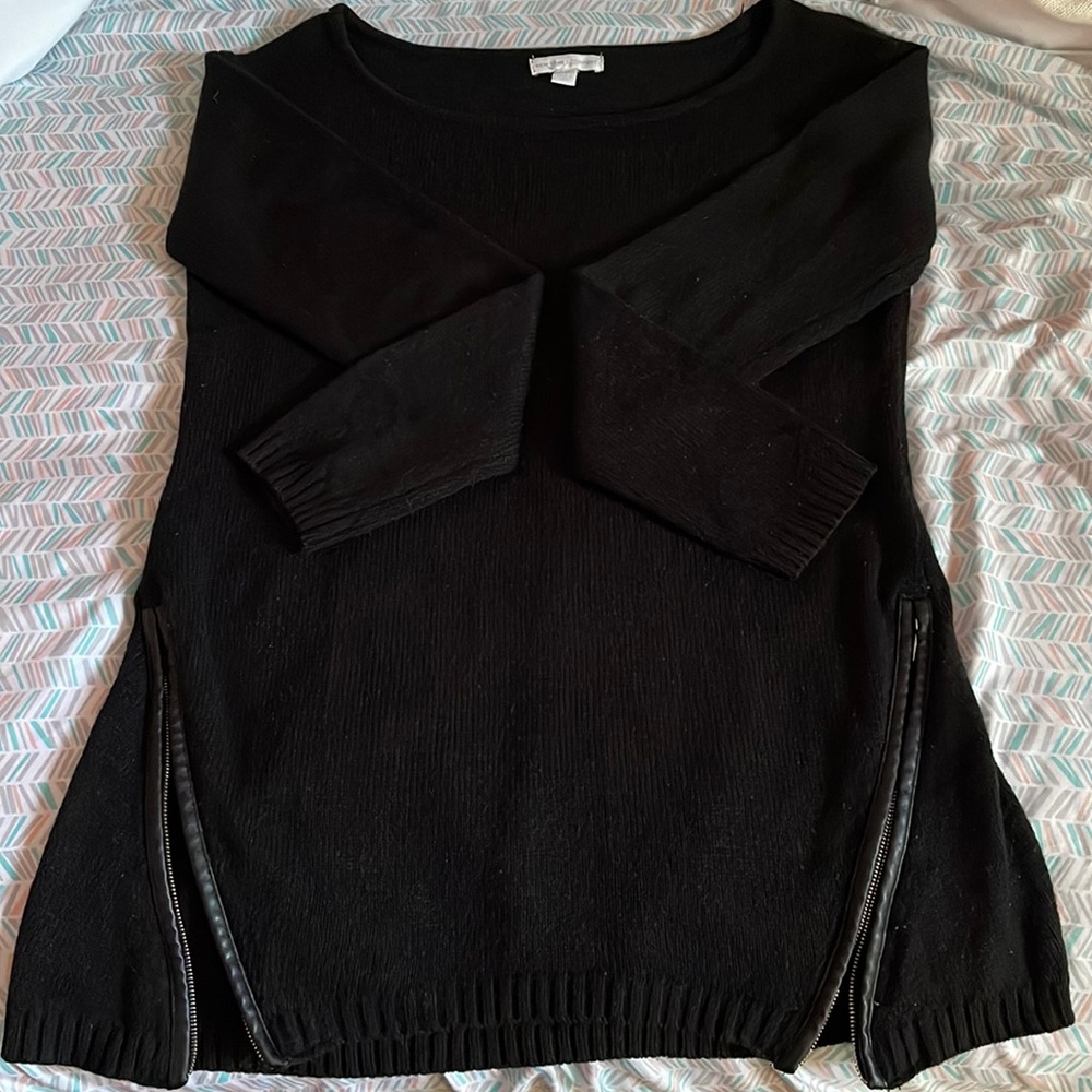 Long sleeve scoop neck sweater